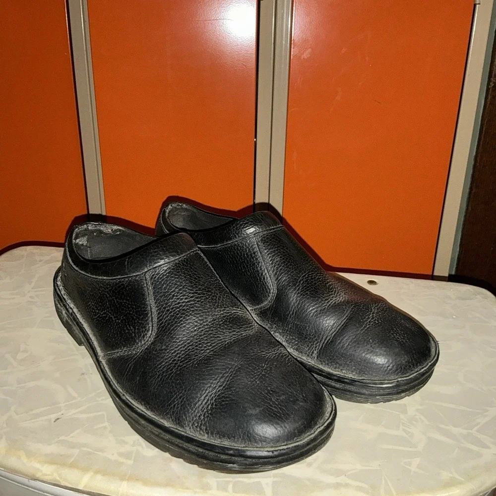 Dr. Martens Newbury Black Leather Industrial Shoes Slip Resistant Mens 10